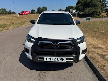 Used Toyota Hilux 2022 for sale - 79362078: Photo