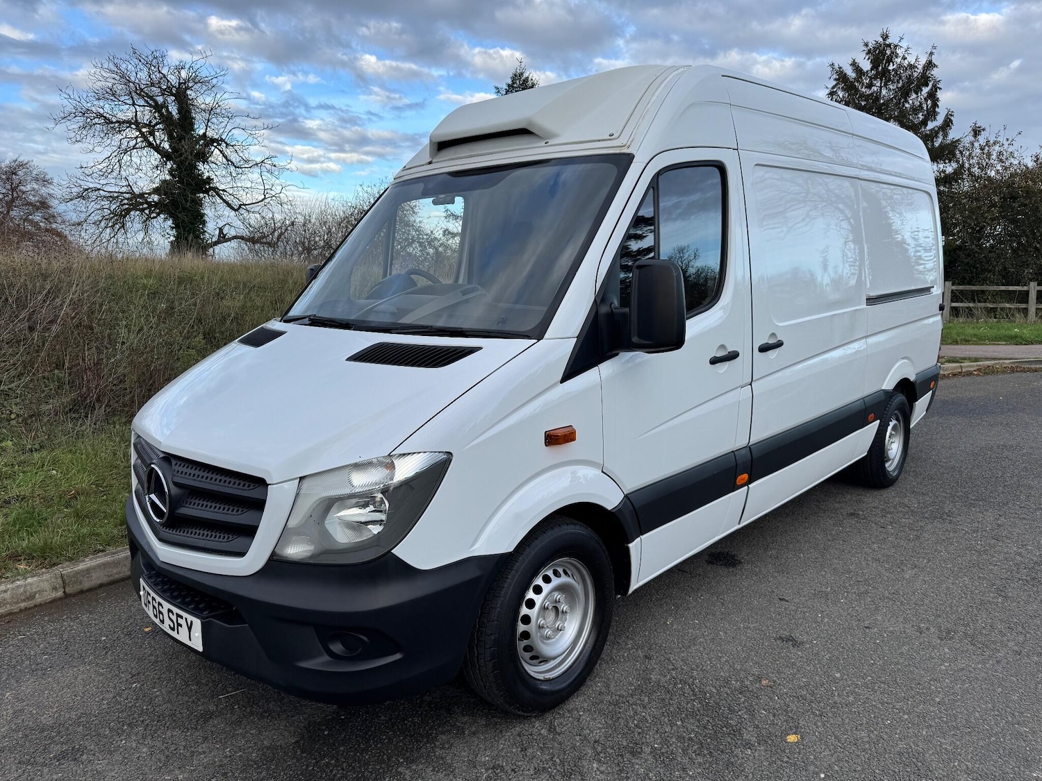 Used Mercedes-Benz Sprinter 2016 for sale - 76572583: Photo 1