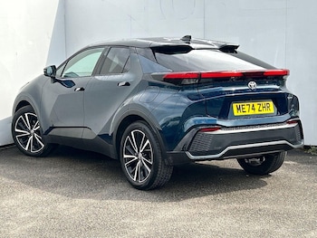 Used Toyota C-HR 2024 for sale - 78739270: Photo