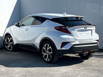 Used Toyota C-HR 2022 for sale - 78354317: Photo