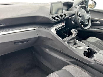 Used Peugeot 5008 2020 for sale - 78659486: Photo