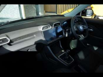2025 - 1.5 SE Euro 6 (s/s) 5dr
