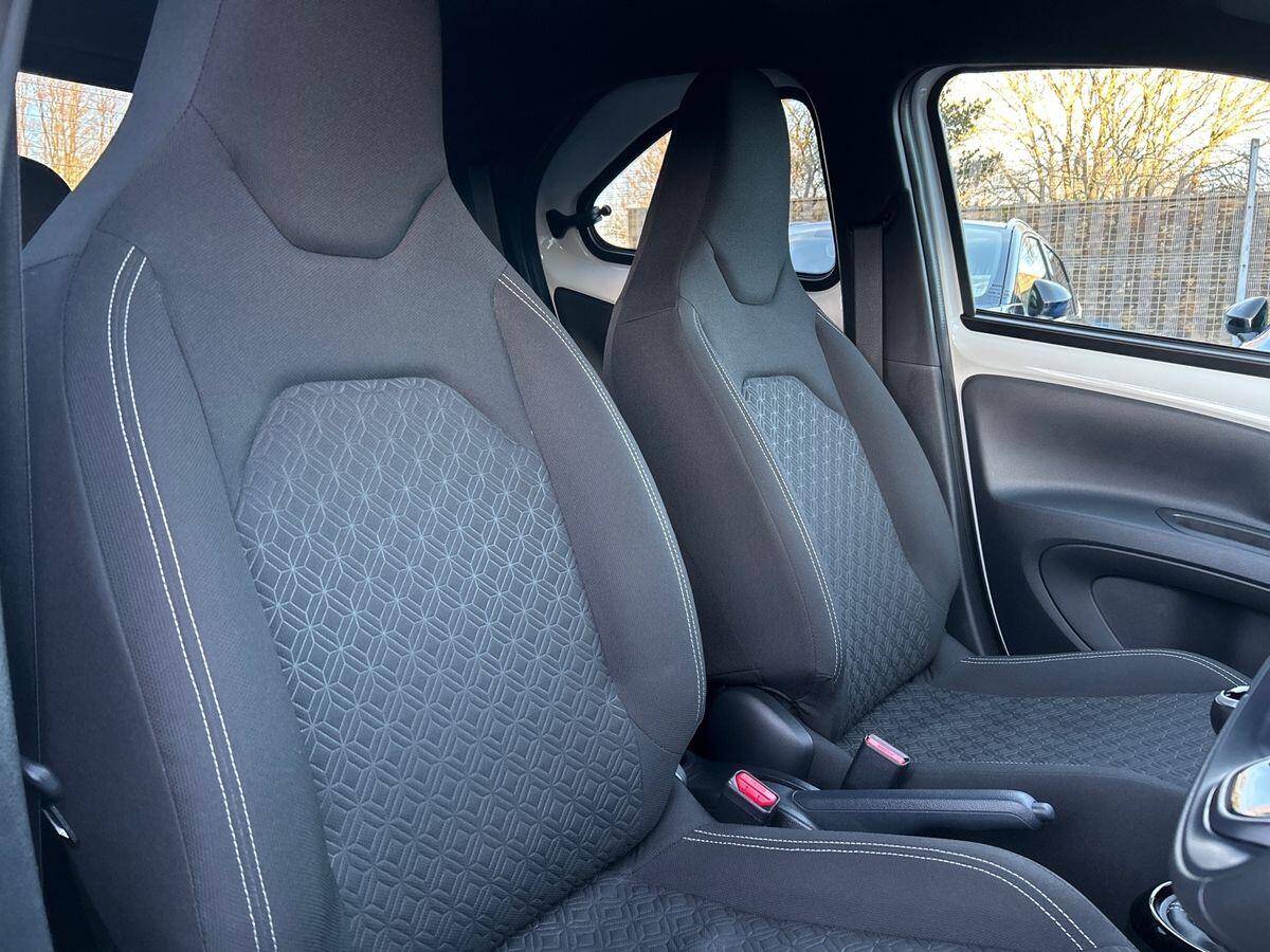 Used Toyota Aygo X 2024 for sale - 77135259: Photo 19