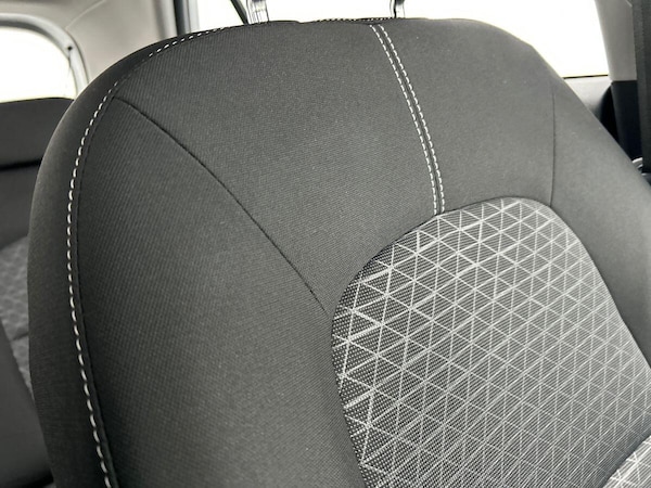 Used Kia Picanto 2021 for sale - 76232551: Photo 42