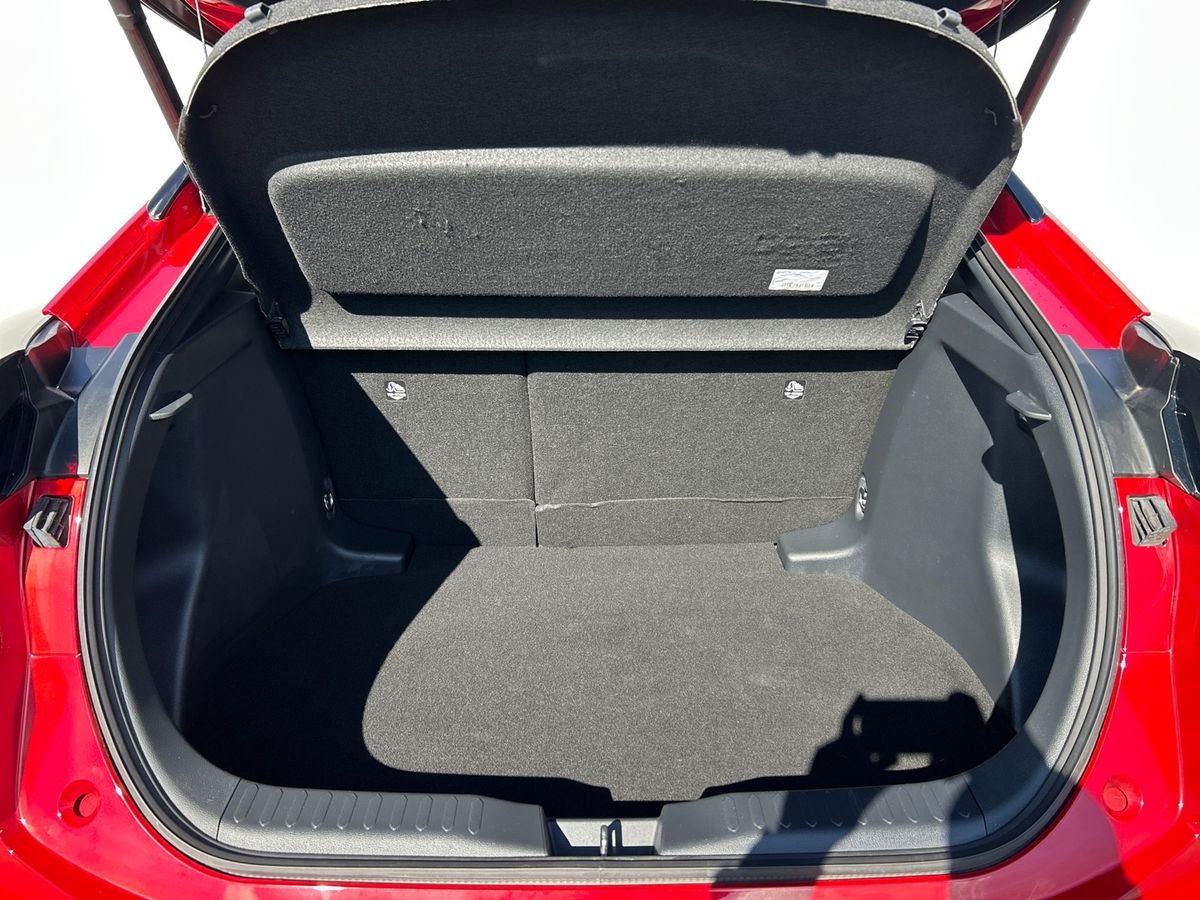 Used Toyota C-HR 2024 for sale - 78121180: Photo 22