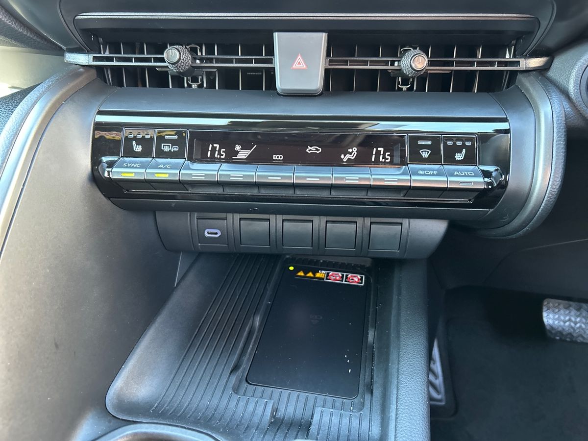 Used Toyota C-HR 2024 for sale - 78121180: Photo 40