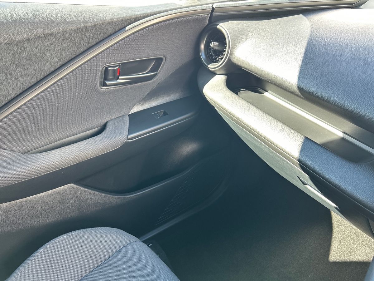 Used Toyota C-HR 2024 for sale - 78121180: Photo 43