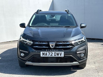 Used Dacia Sandero Stepway 2022 for sale - 78981157: Photo