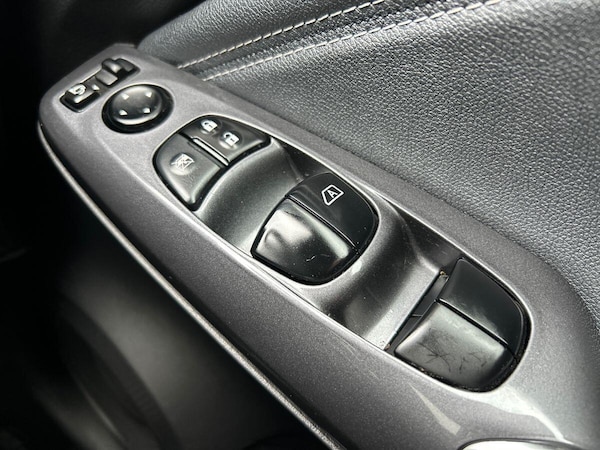 Used Nissan Juke 2022 for sale - 76232606: Photo 46