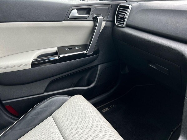 Used Kia Sportage 2021 for sale - 76300013: Photo 44