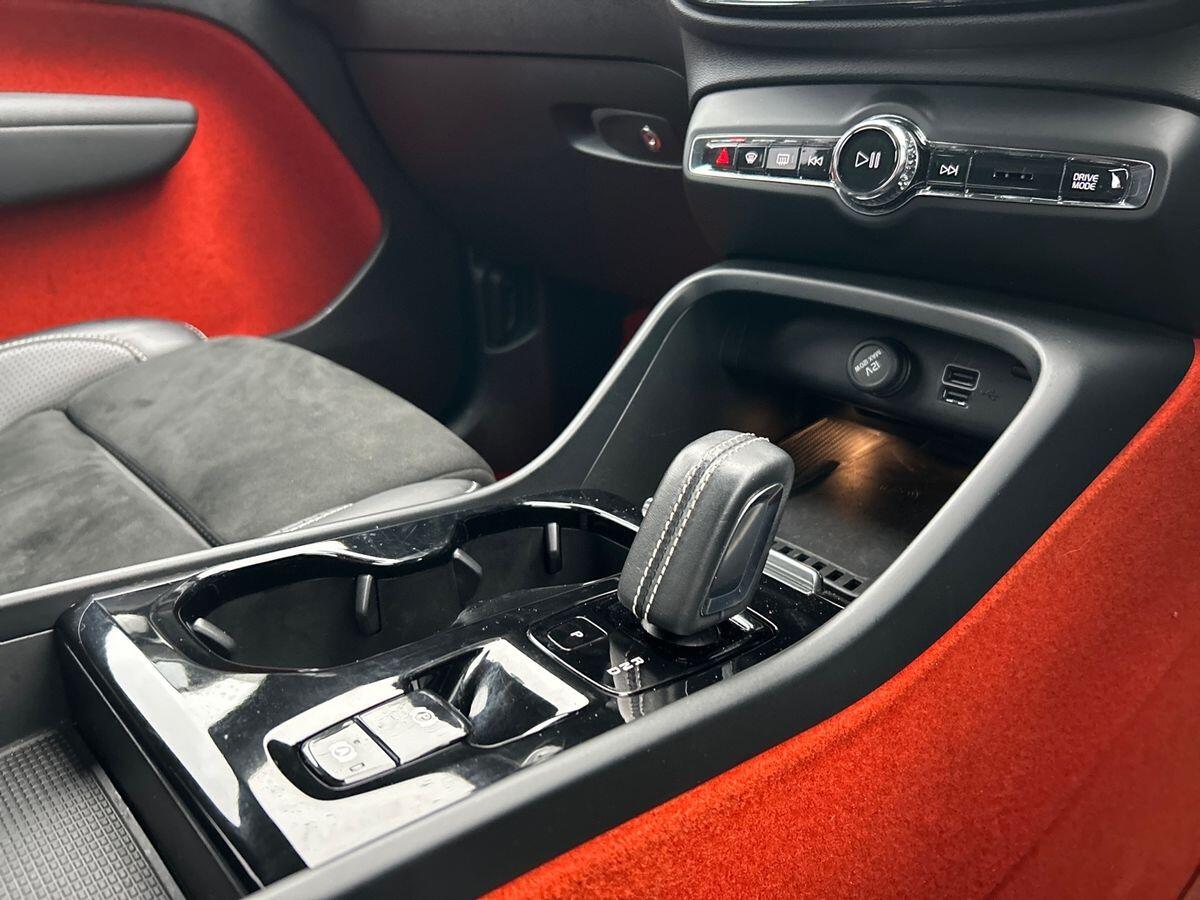 Used Volvo XC40 2020 for sale - 76955436: Photo 38