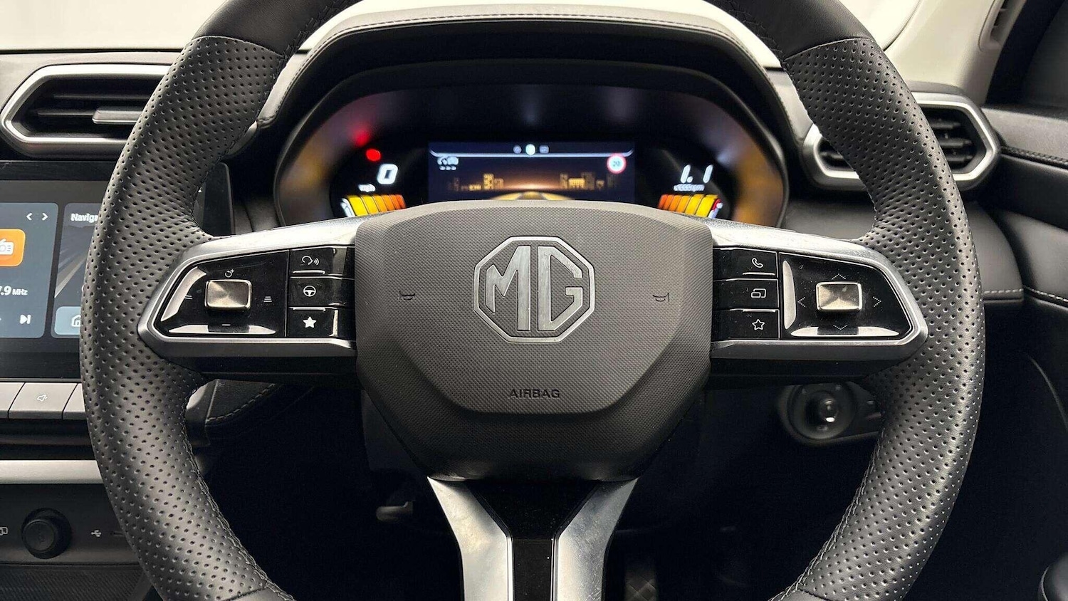 Used MG MG ZS 2024 for sale - 77890650: Photo 8