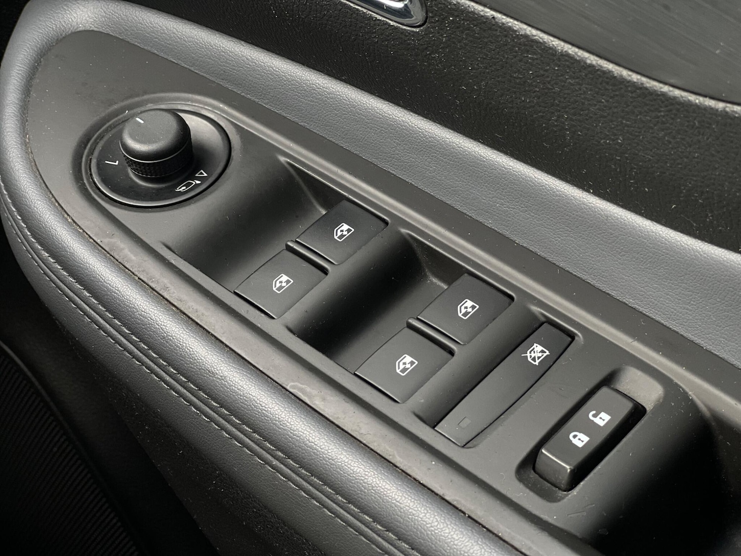 Used Vauxhall Mokka 2015 for sale - 77925971: Photo 47