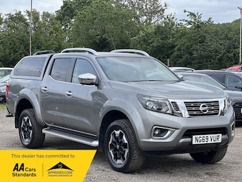 Used Nissan Navara 2020 for sale - 78833996: Photo