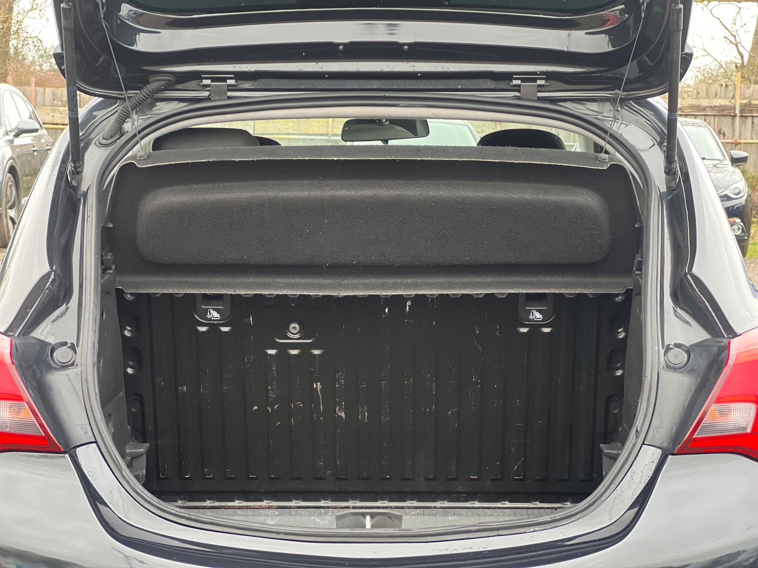 Used Vauxhall Corsa 2015 for sale - 77560032: Photo 10