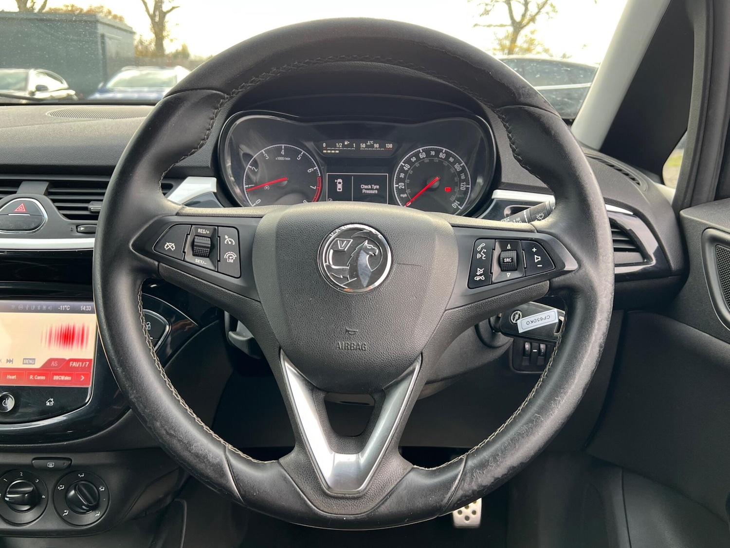 Used Vauxhall Corsa 2015 for sale - 77560032: Photo 46