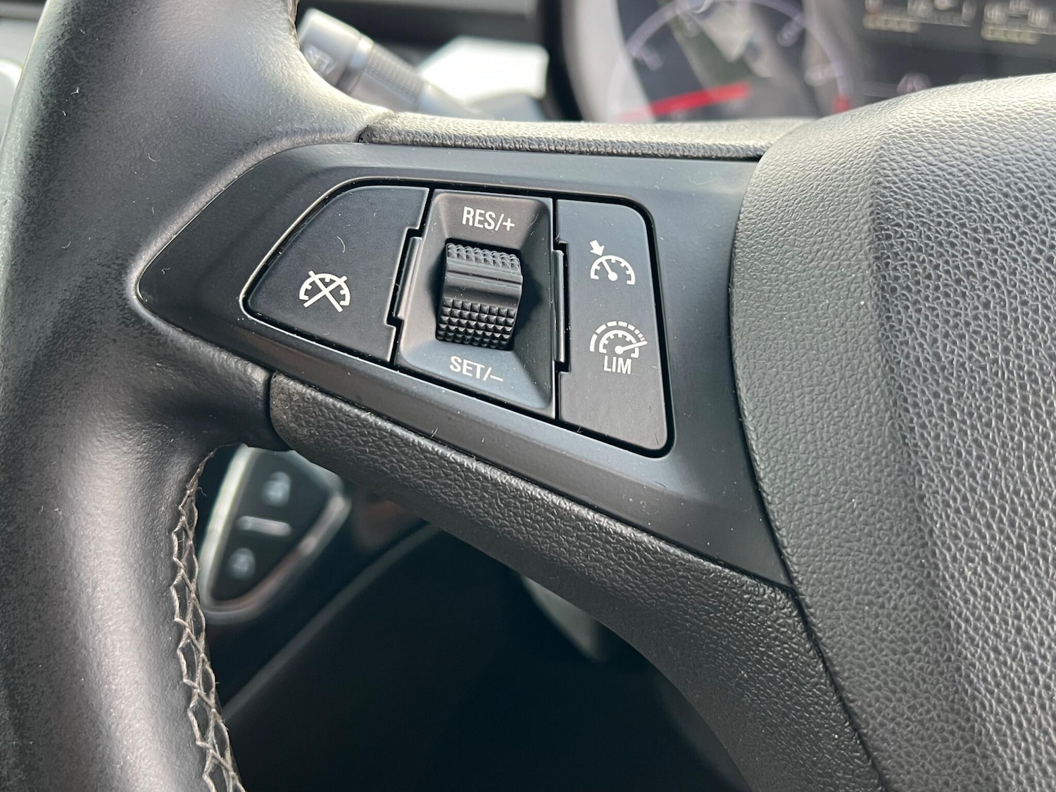 Used Vauxhall Corsa 2015 for sale - 77560032: Photo 50