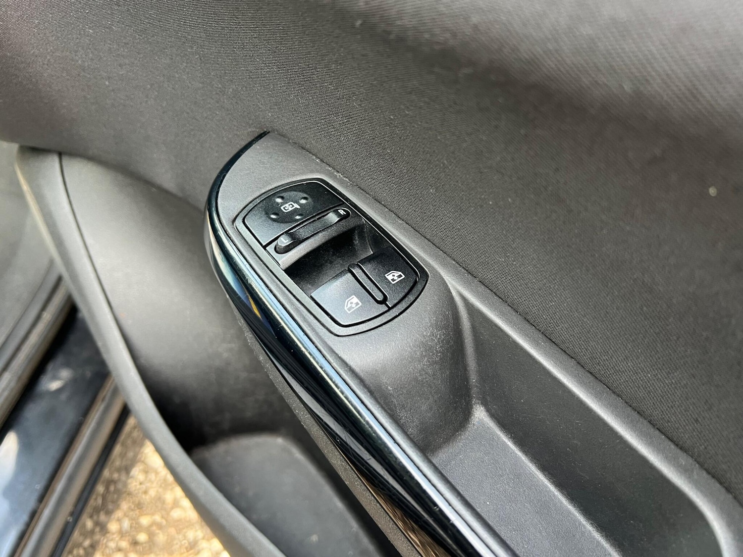 Used Vauxhall Corsa 2015 for sale - 77560032: Photo 56