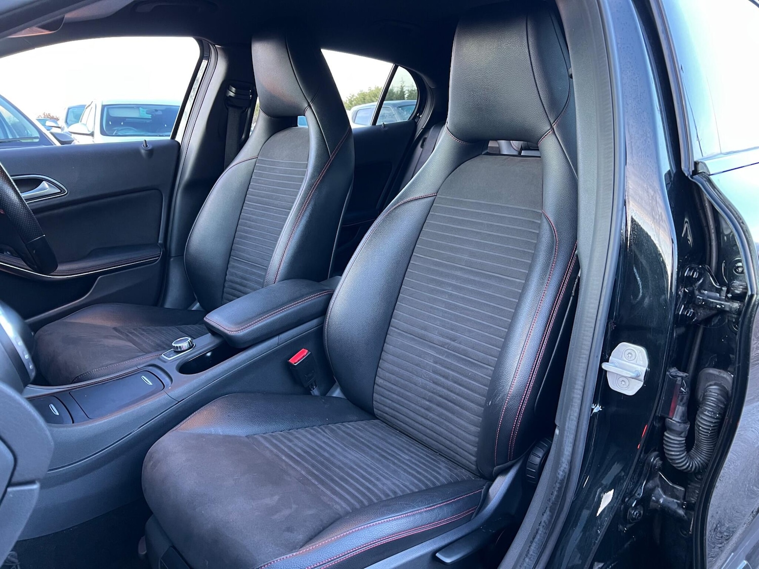 Used Mercedes-Benz GLA 2015 for sale - 77455402: Photo 28