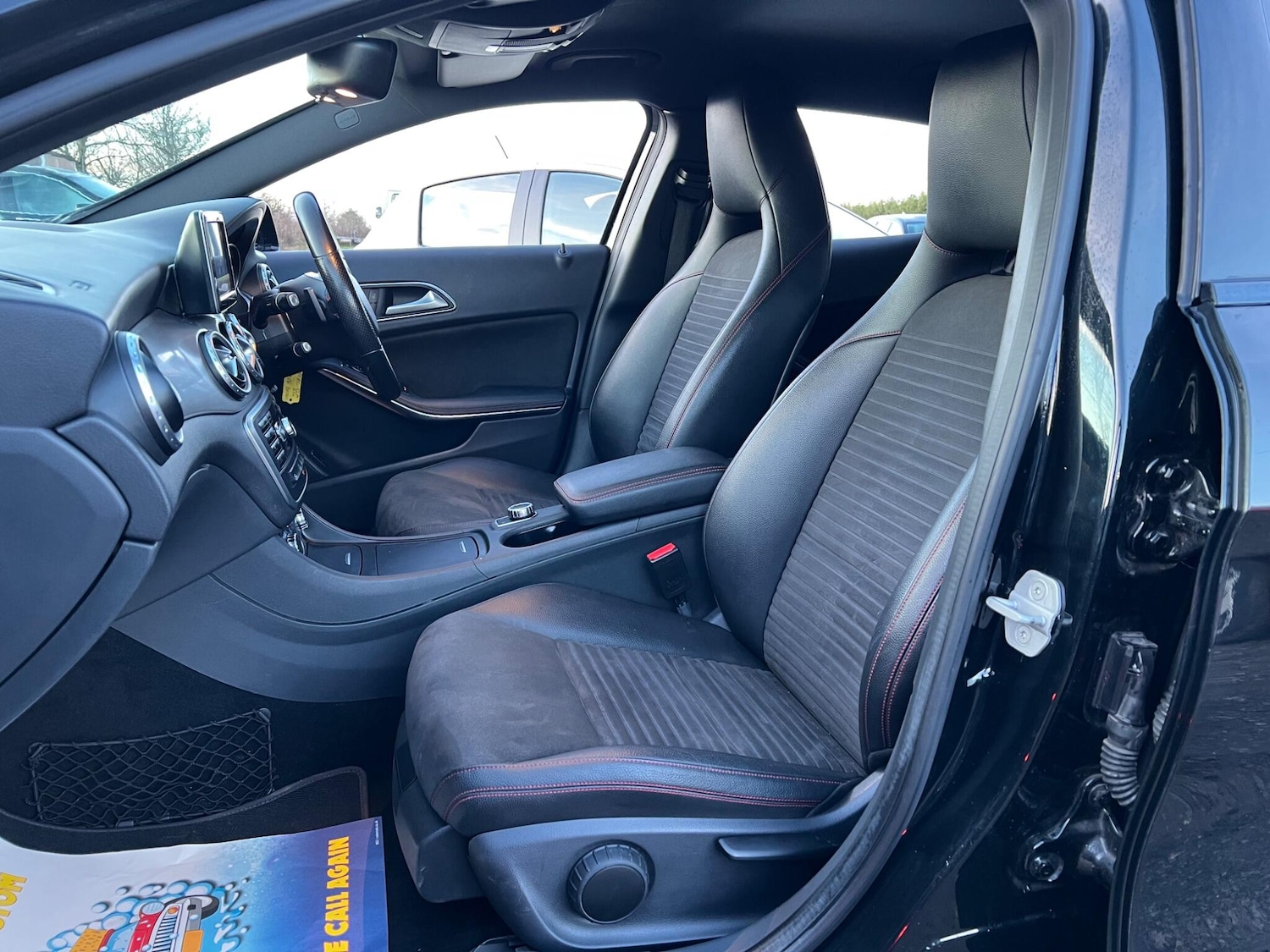 Used Mercedes-Benz GLA 2015 for sale - 77455402: Photo 29