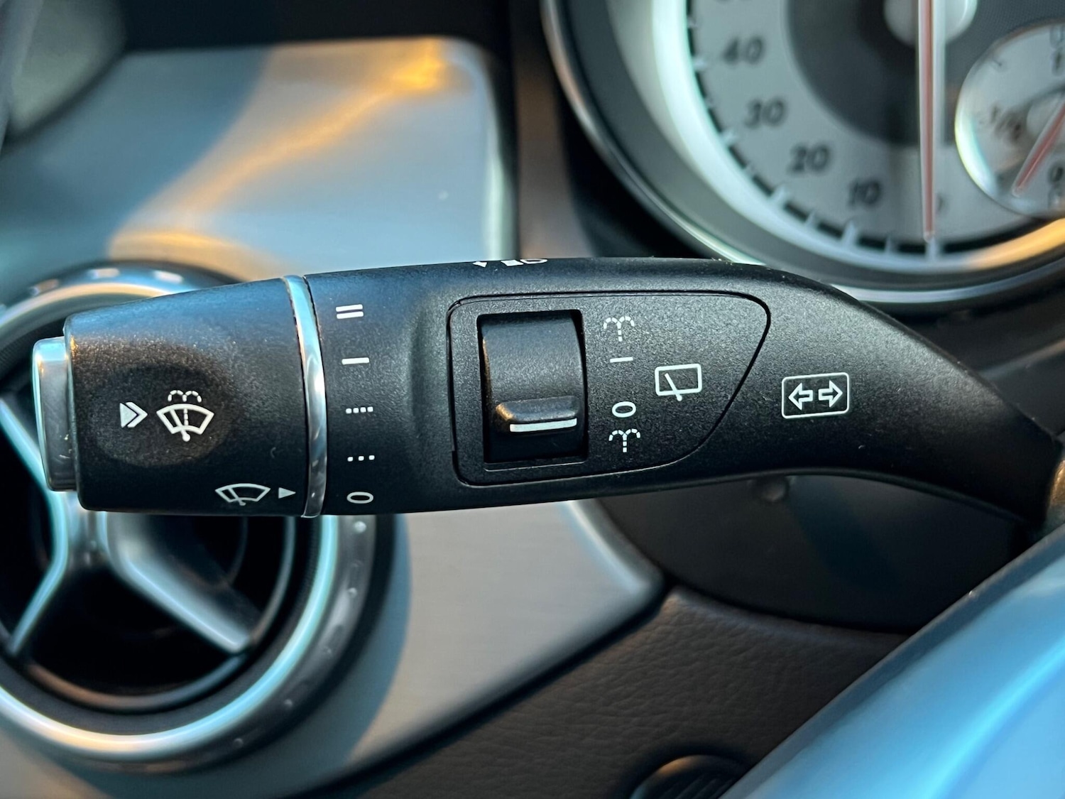 Used Mercedes-Benz GLA 2015 for sale - 77455402: Photo 70