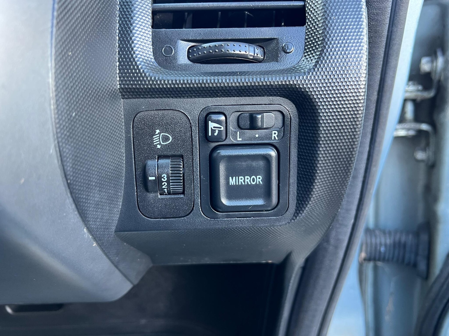 Used Honda Jazz 2005 for sale - 77454892: Photo 49