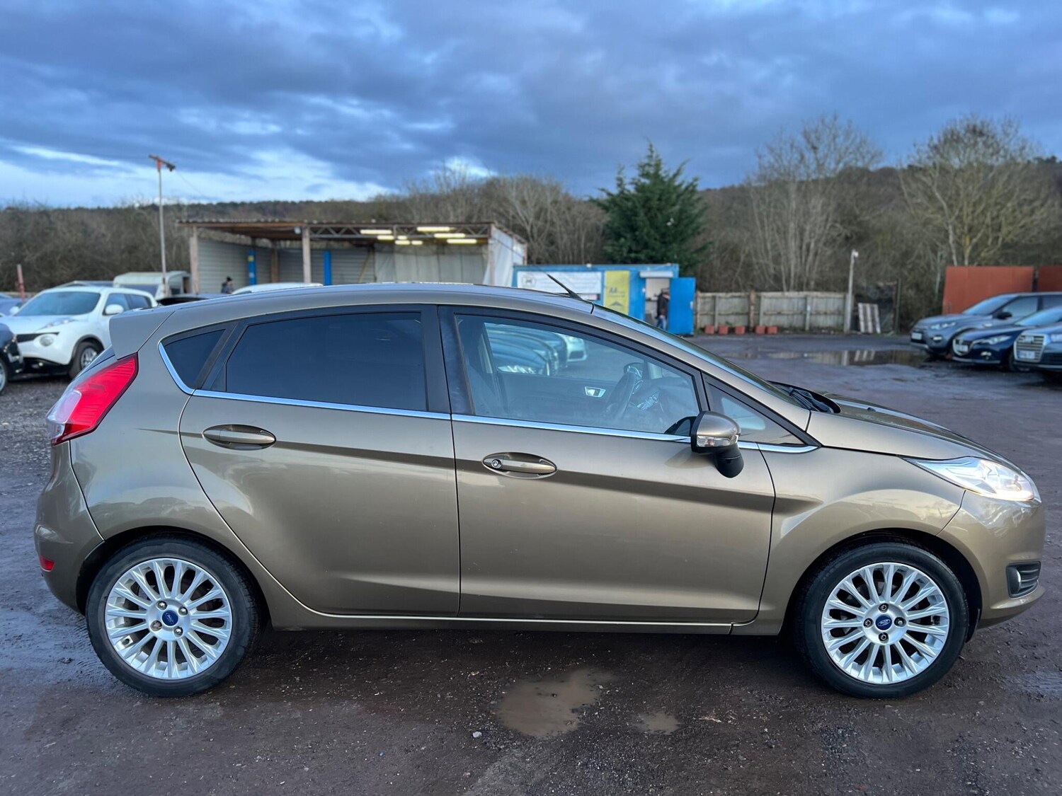 Used Ford Fiesta 2013 for sale - 77586562: Photo 12