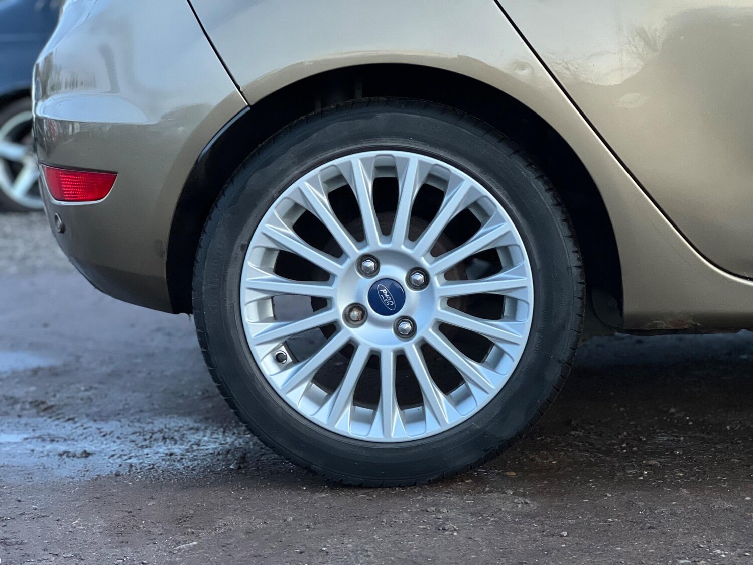 Used Ford Fiesta 2013 for sale - 77586562: Photo 19