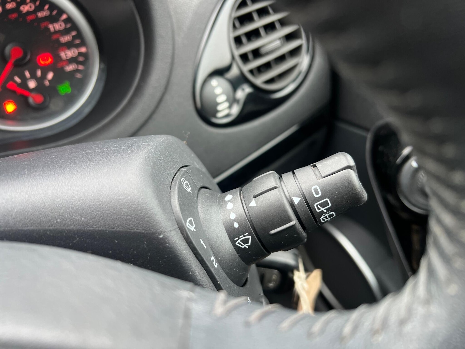 Used Renault Clio 2013 for sale - 78148069: Photo 44