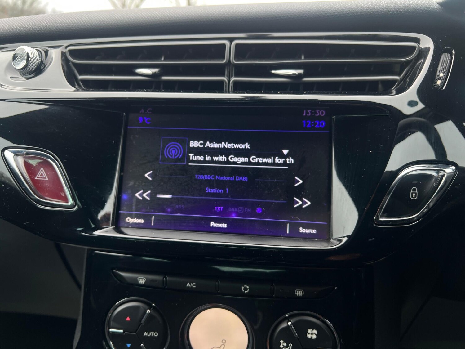 Used DS Automobiles DS 3 2017 for sale - 77454982: Photo 43