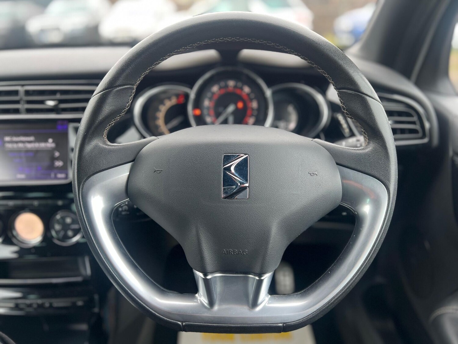 Used DS Automobiles DS 3 2017 for sale - 77454982: Photo 46