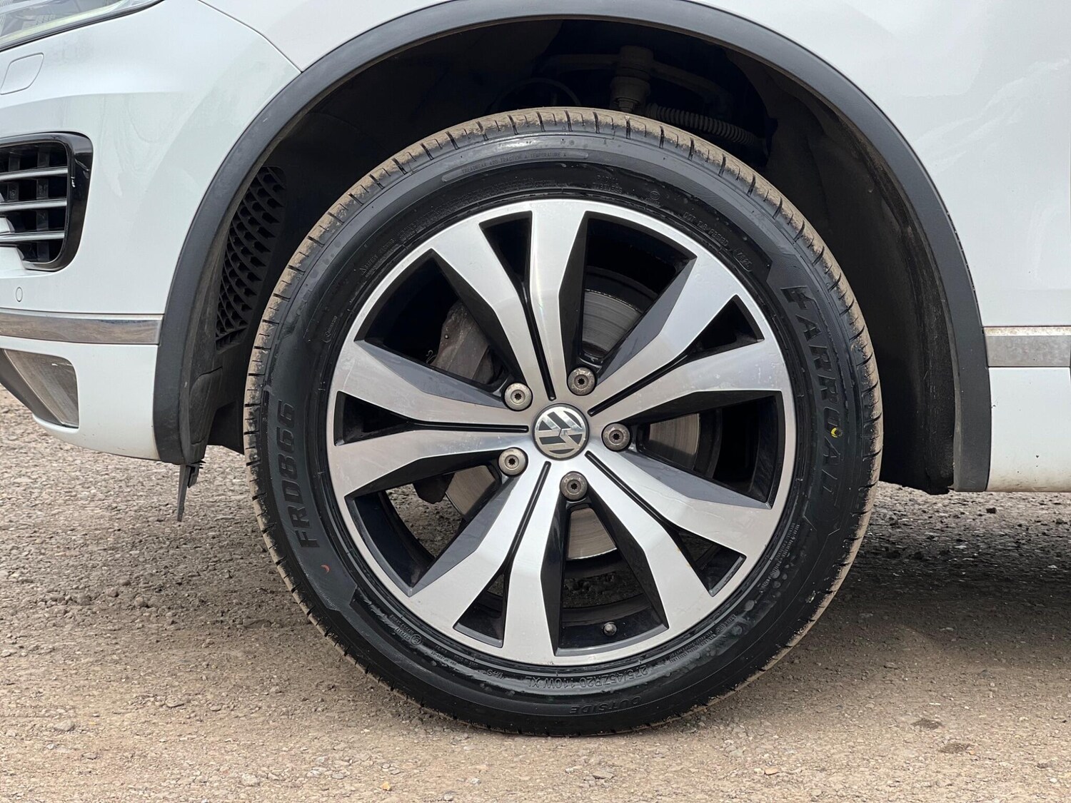 Used Volkswagen Touareg 2016 for sale - 78071844: Photo 21