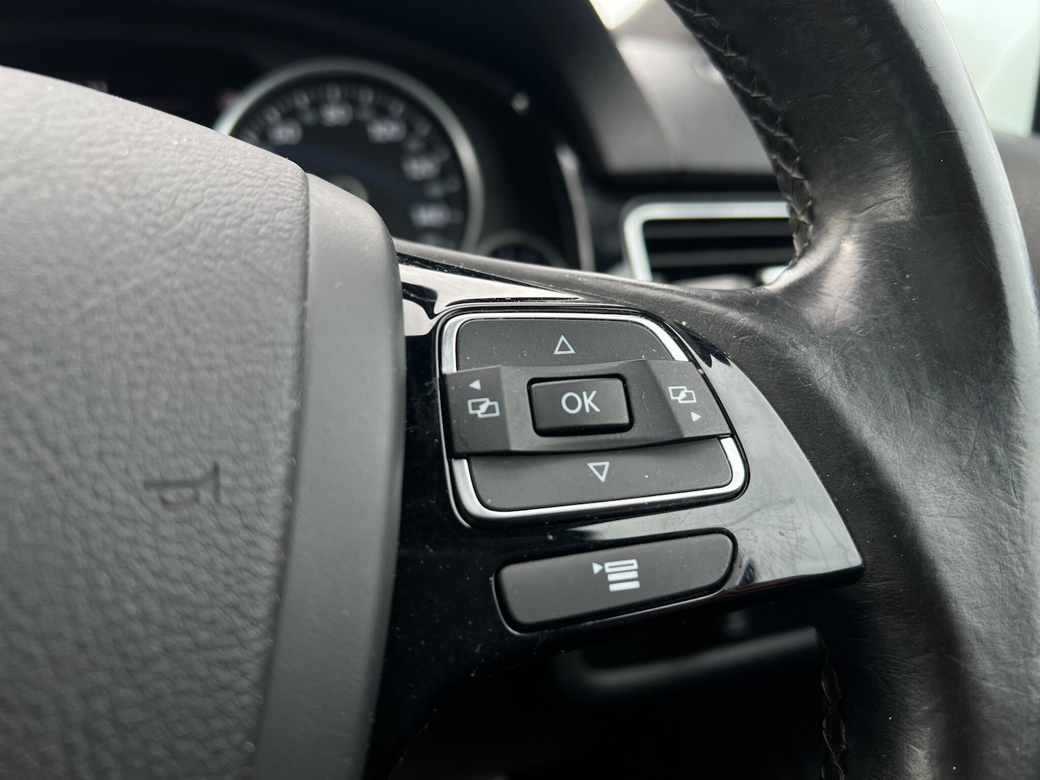 Used Volkswagen Touareg 2016 for sale - 78071844: Photo 53