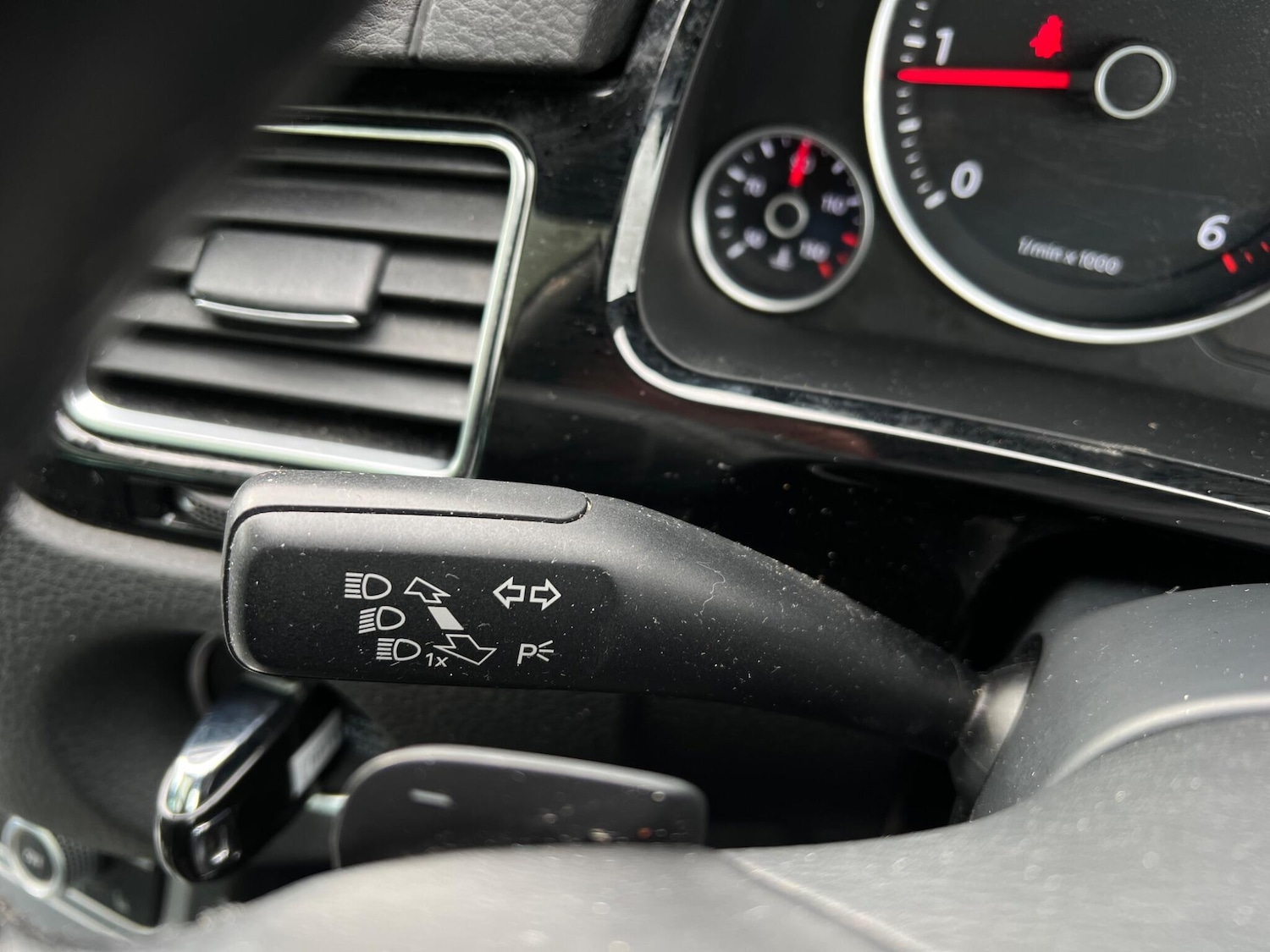 Used Volkswagen Touareg 2016 for sale - 78071844: Photo 55