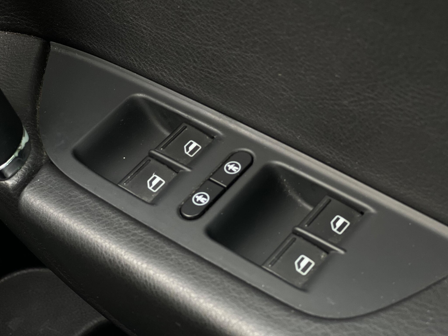 Used Volkswagen Touareg 2016 for sale - 78071844: Photo 61