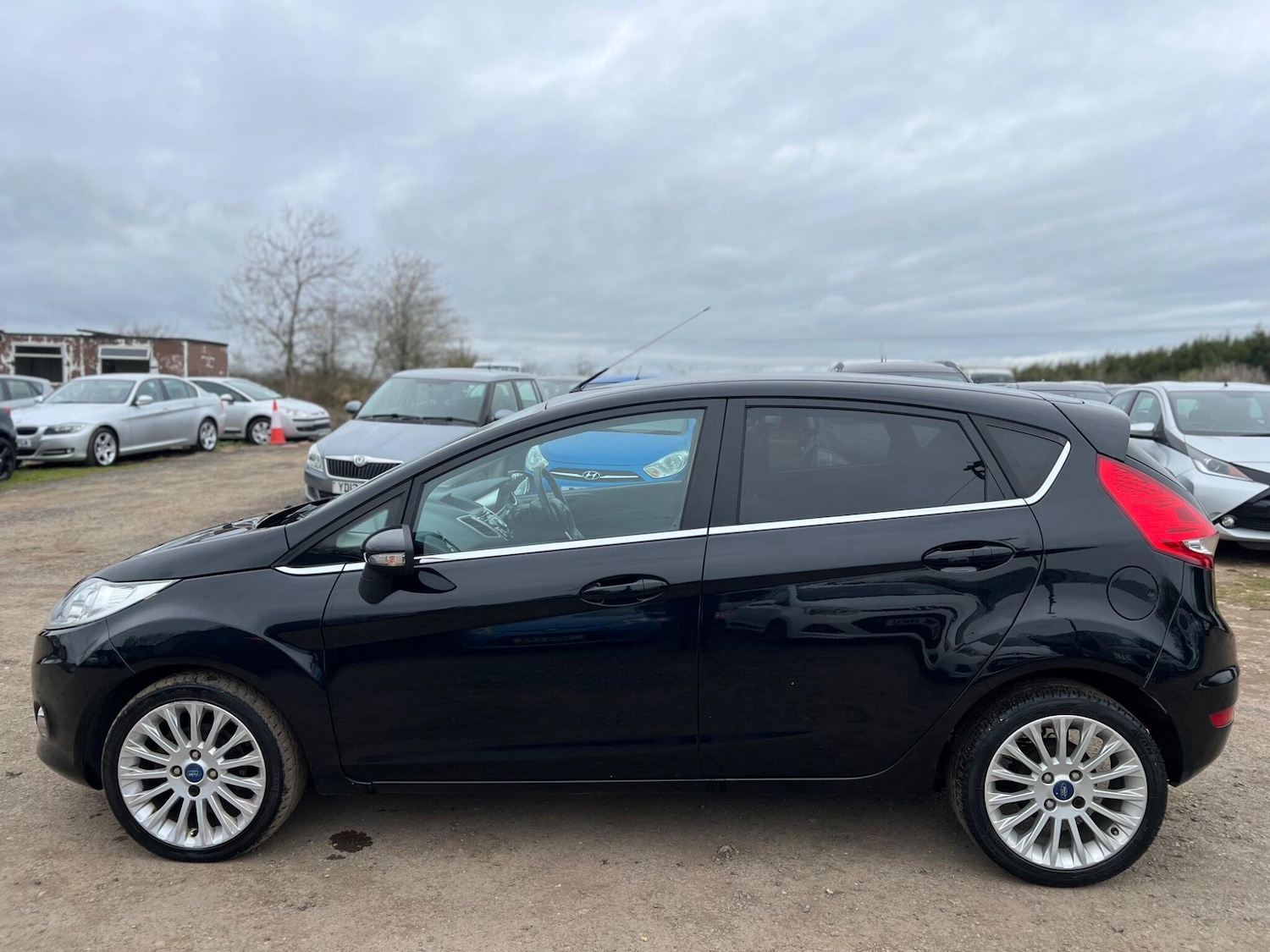 Used Ford Fiesta 2011 for sale - 78072310: Photo 13