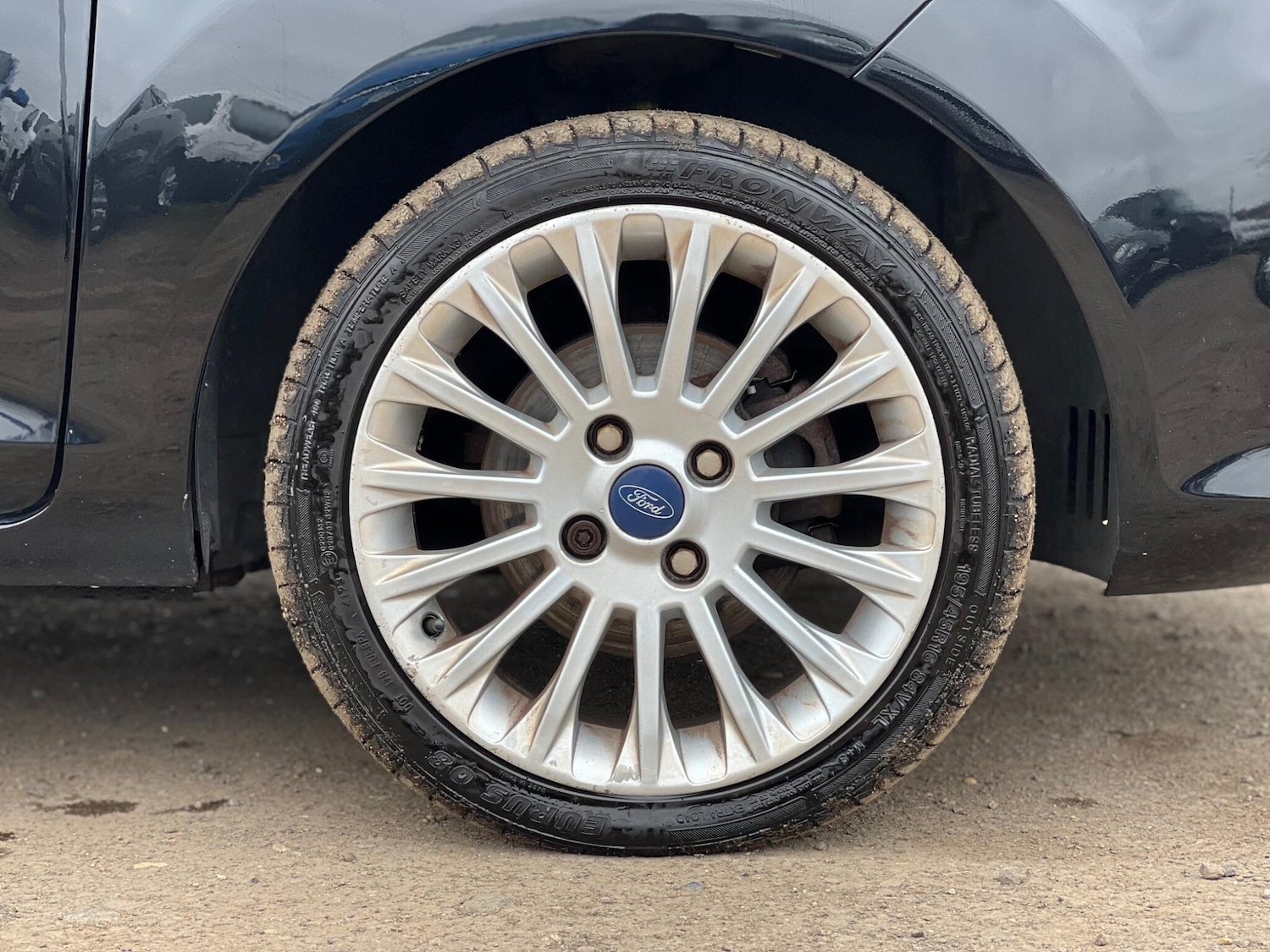 Used Ford Fiesta 2011 for sale - 78072310: Photo 18