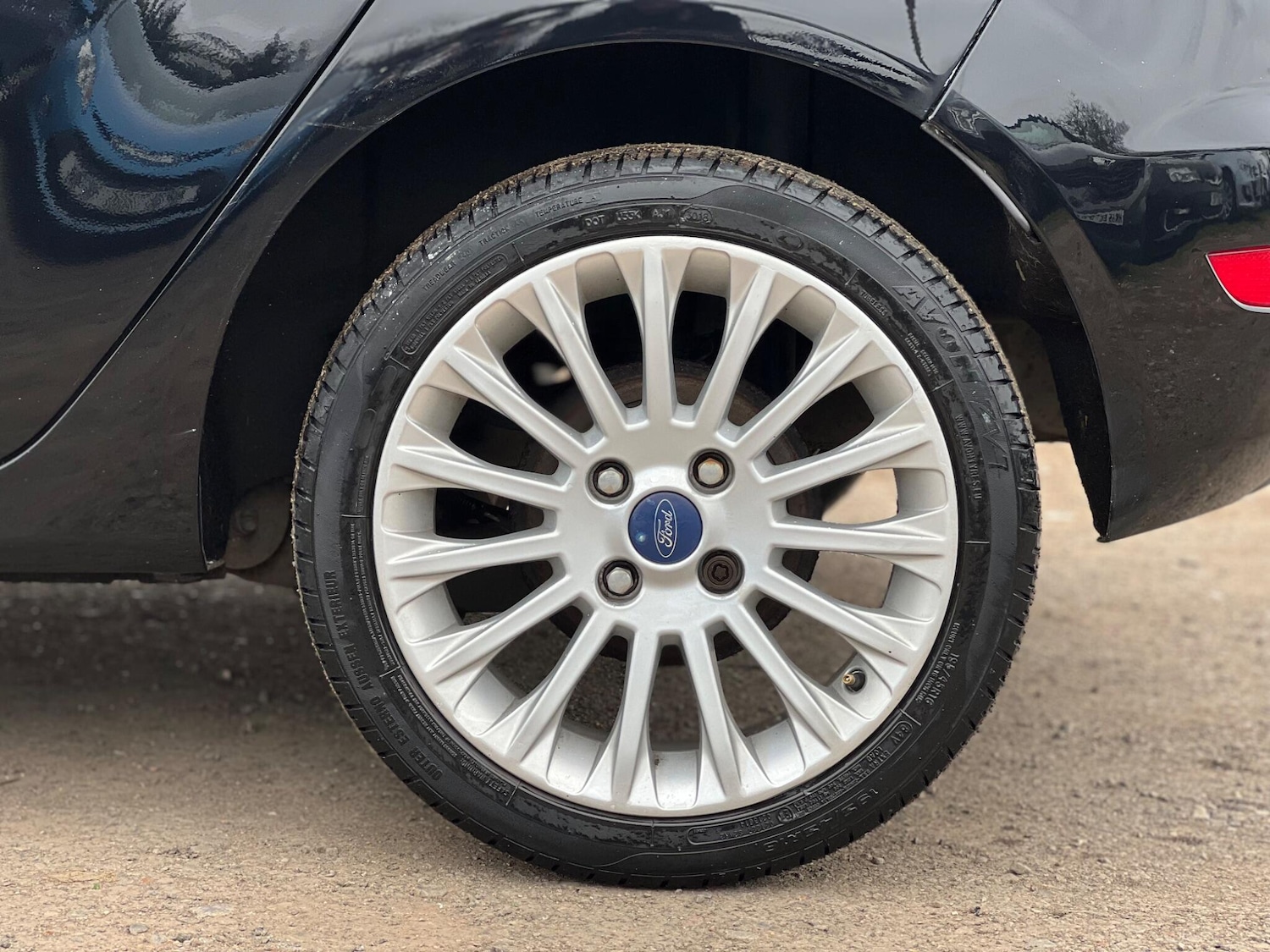 Used Ford Fiesta 2011 for sale - 78072310: Photo 21