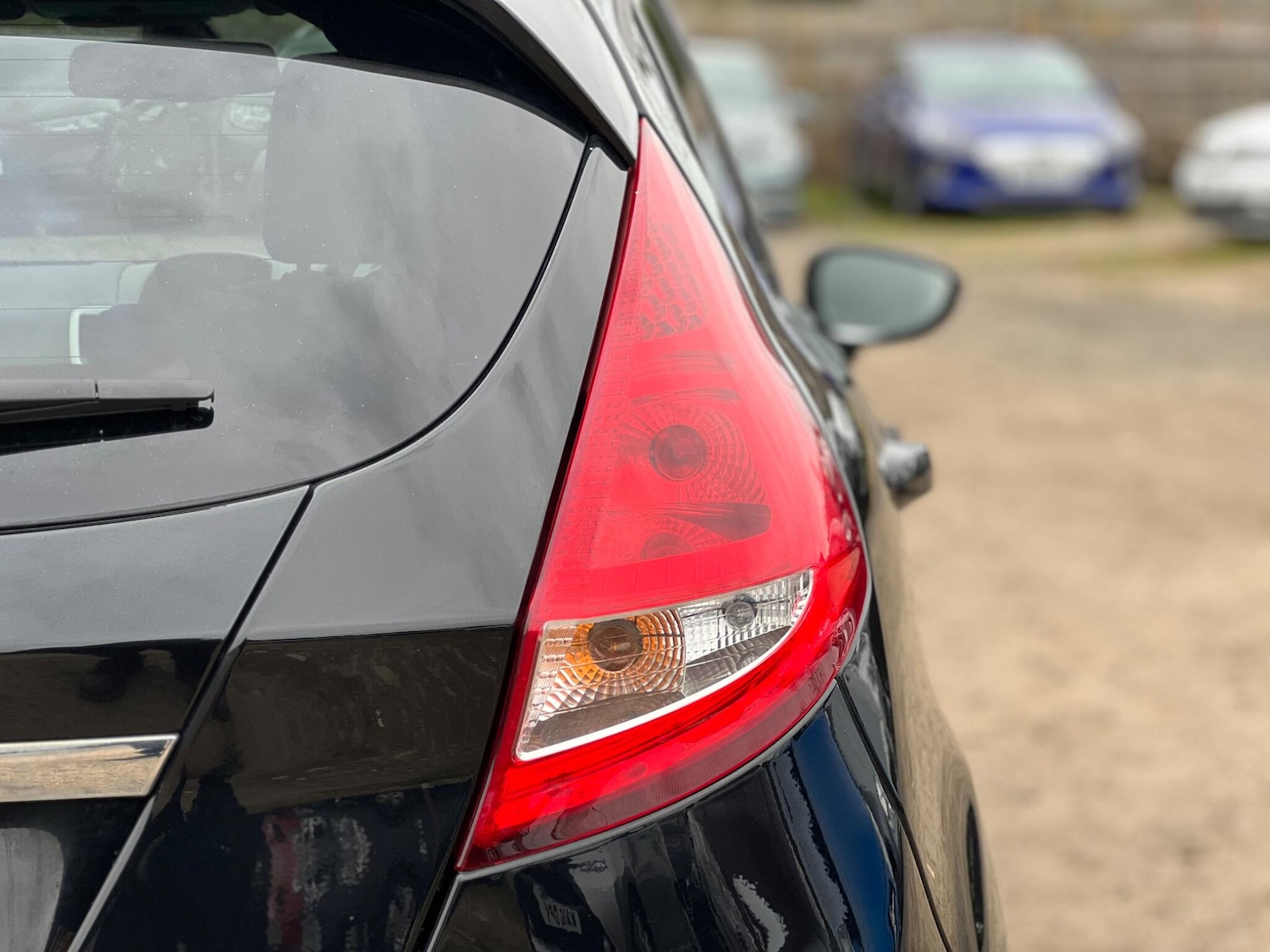 Used Ford Fiesta 2011 for sale - 78072310: Photo 24