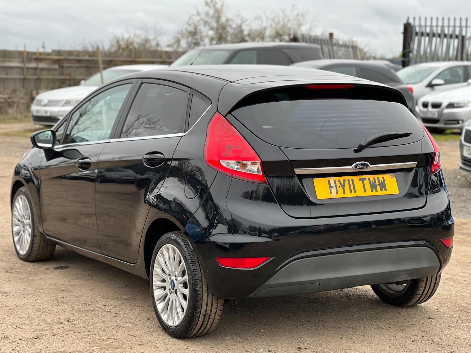 Used Ford Fiesta 2011 for sale - 78072310: Photo 6