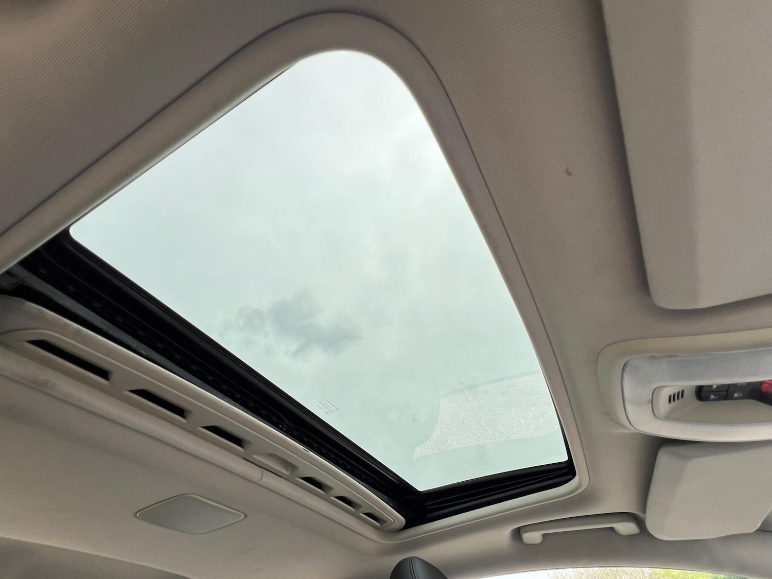 Used Volvo C30 2010 for sale - 78127841: Photo 53