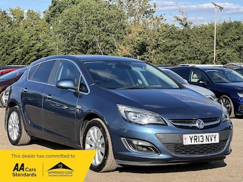 Used Vauxhall Astra 2013 for sale - 79396095: Photo