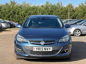 Used Vauxhall Astra 2013 for sale - 79396095: Photo
