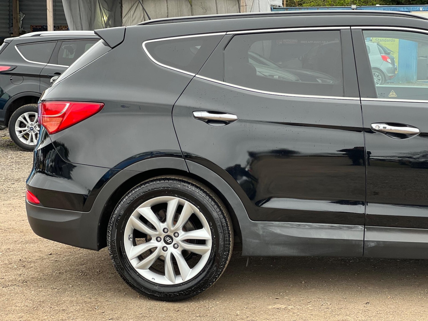 Used Hyundai Santa Fe for sale - 78127522: Photo 13