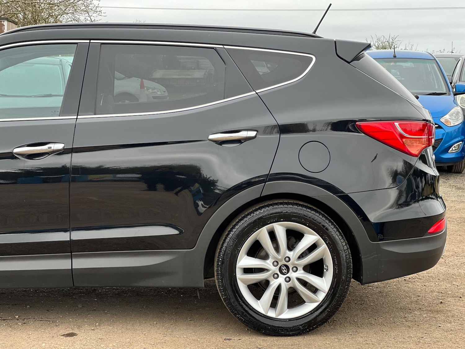 Used Hyundai Santa Fe for sale - 78127522: Photo 18