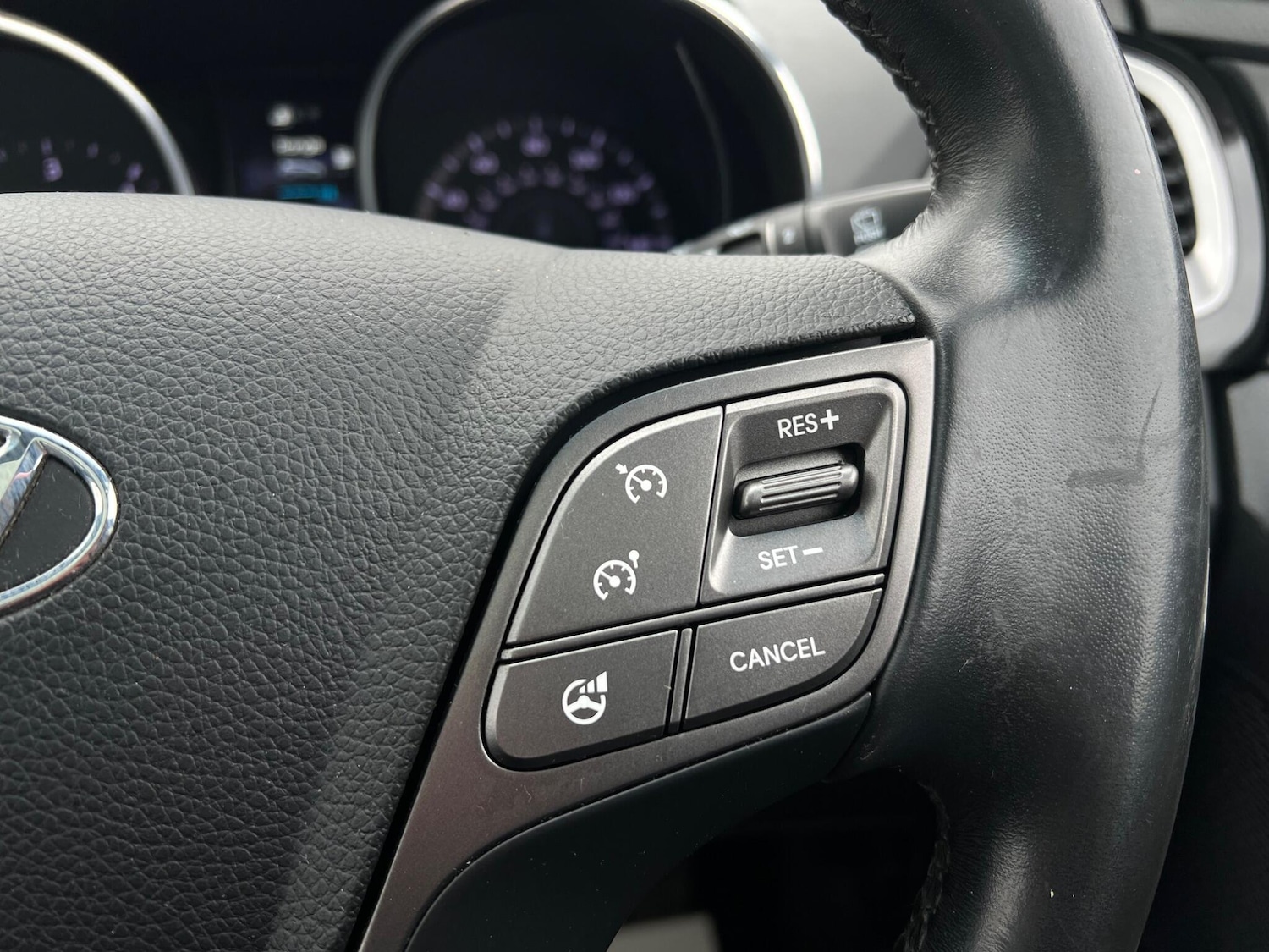 Used Hyundai Santa Fe for sale - 78127522: Photo 63