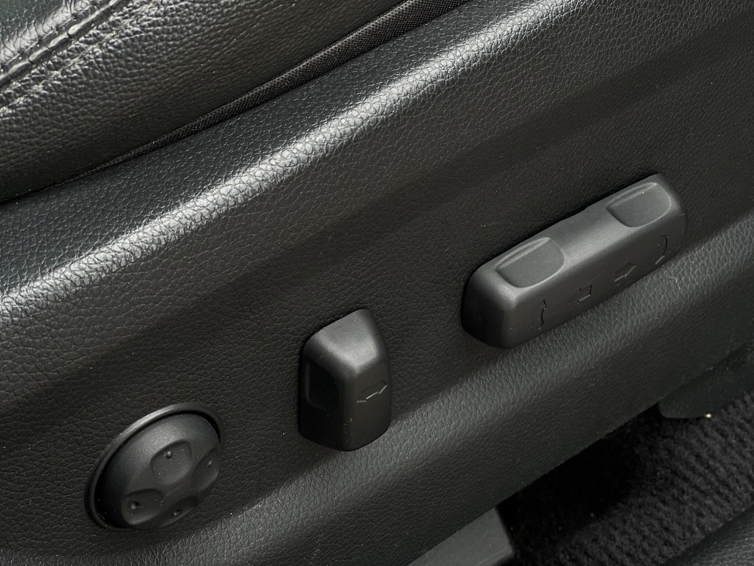 Used Hyundai Santa Fe for sale - 78127522: Photo 70