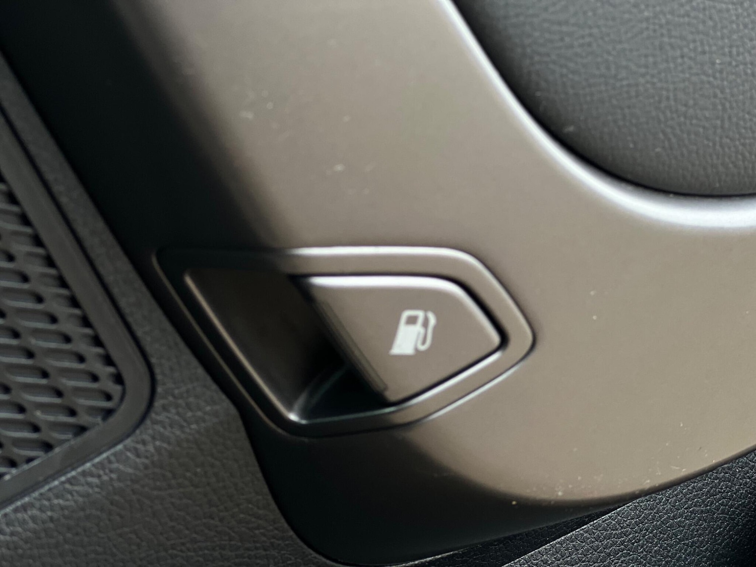 Used Hyundai Santa Fe for sale - 78127522: Photo 72