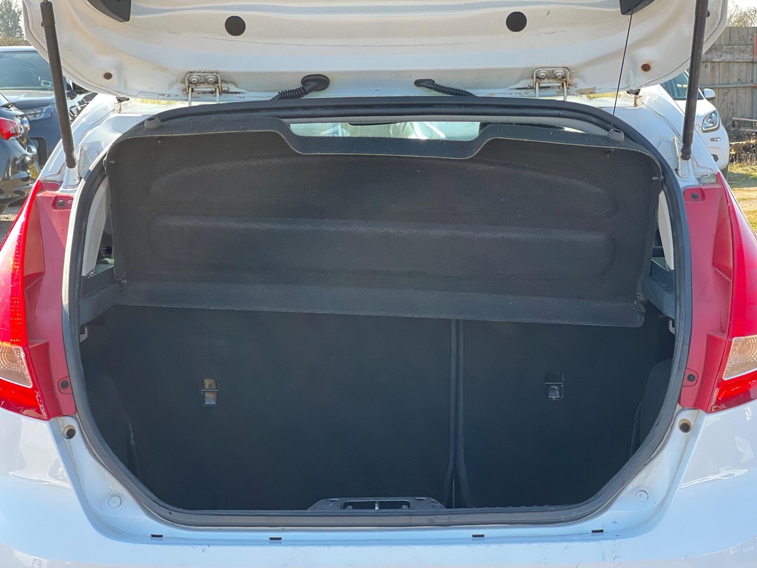 Used Ford Fiesta for sale - 77957000: Photo 10