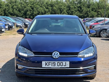 Used Volkswagen Golf 2019 for sale - 79188140: Photo